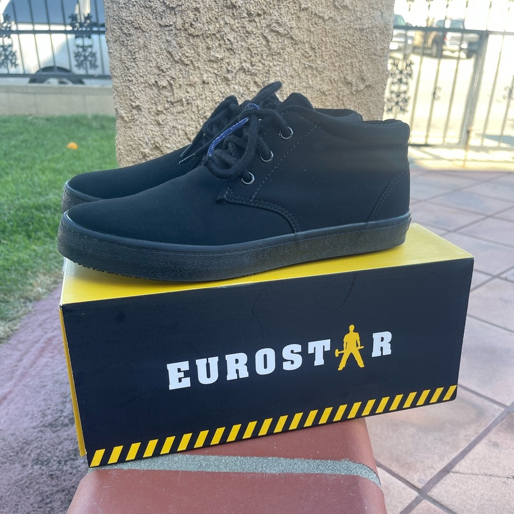 Eurostar Men’s Mason Slip Resistant Chukka Boots (Size 7.5)